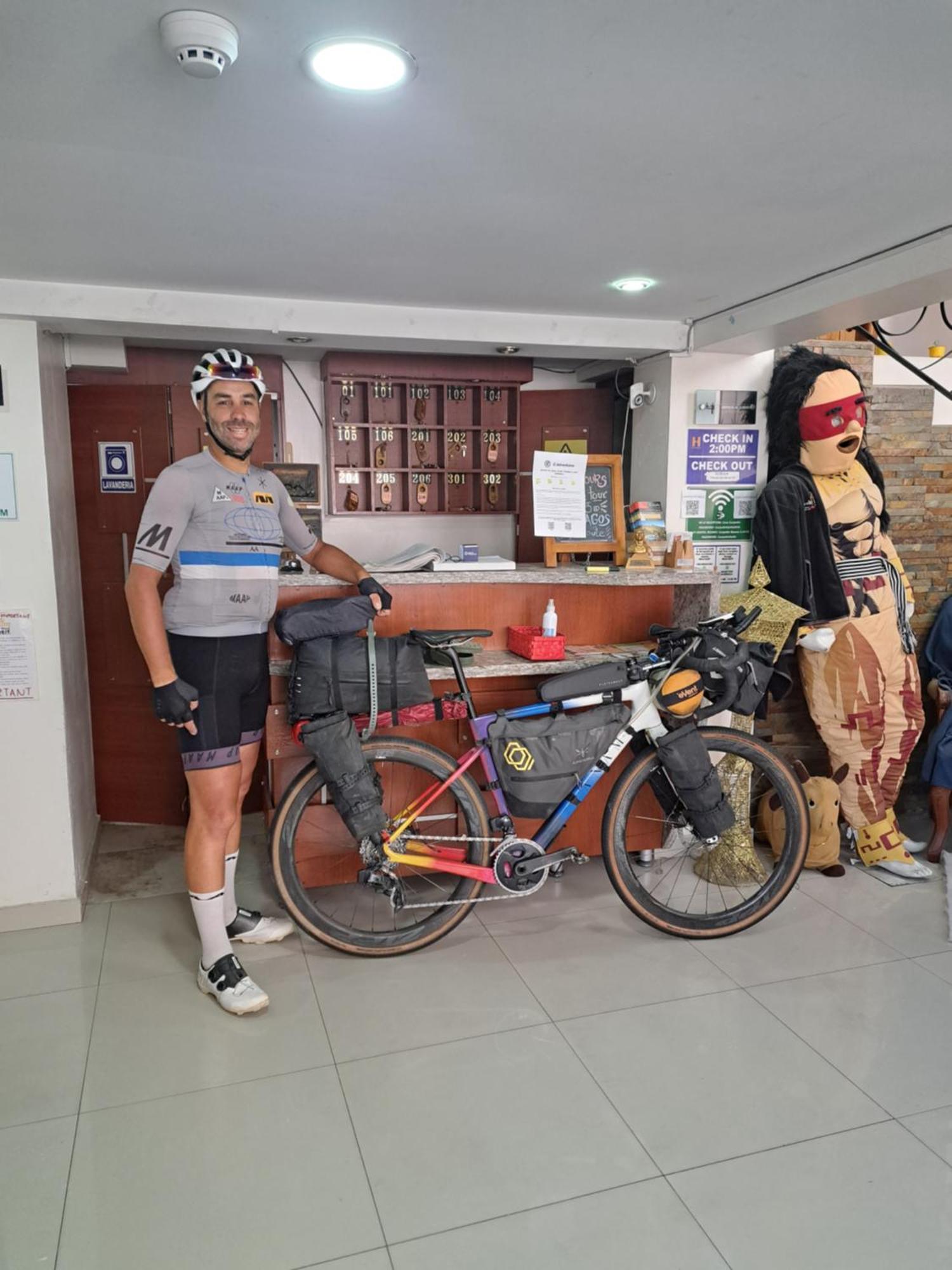 Casa Carpedm Hostel กีโต ภายนอก รูปภาพ